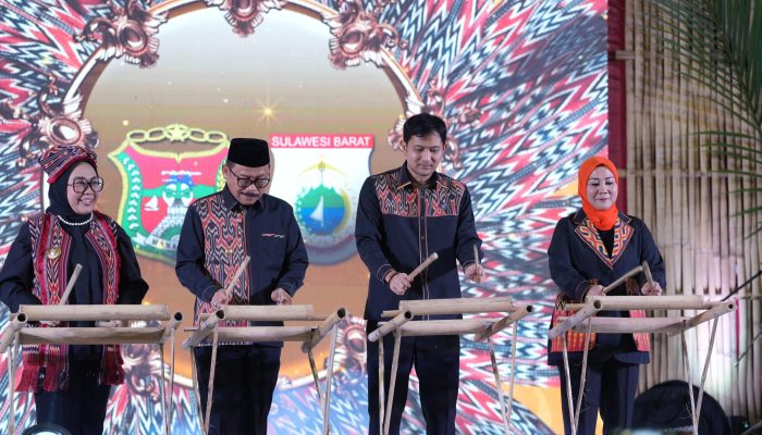 Manakarra Fair 2025 Resmi Dibuka, Gubernur Sulbar Ingin Setiap Kabupaten Punya Event Andalan