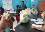 Pemerintah Desa Pati’di Salurkan 302 Karung Beras CBP kepada 151 KPM