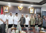SDK dan Mensos Gus Ipul Bahas Strategi Tuntaskan Kemiskinan Ekstrem di Sulbar