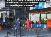 Dishub Sulbar Gelar Aksi Bersih Rambu Lalu Lintas Sambut Harhubnas 2025