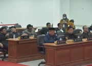 Dewan Serahkan Pokok-Pokok Pikiran DPRD Sulbar