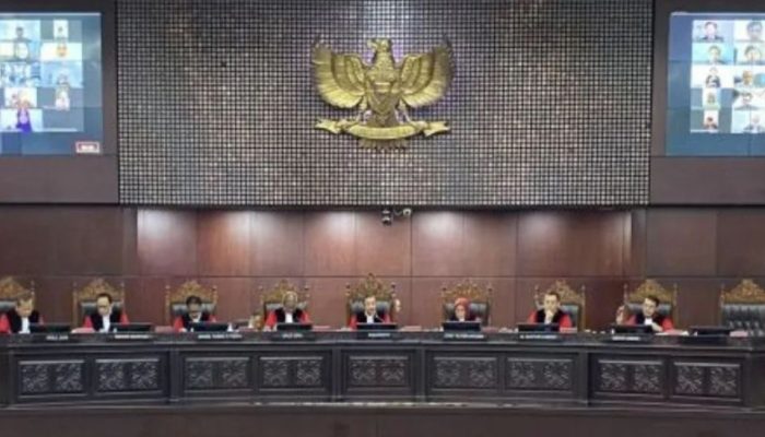 MK Tegaskan Wartawan Tak Bisa Dipidana Selama Jalankan Kode Etik Jurnalistik