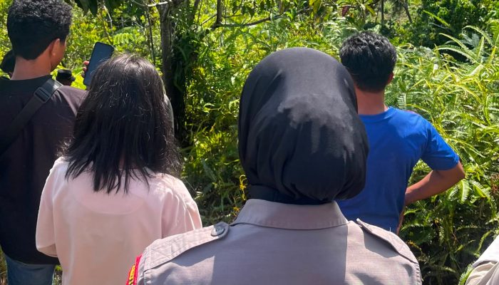 Perempuan Pegawai Kemenag Mamuju Ditemukan Meninggal Tergantung di Pohon, Polisi Lakukan Olah TKP dan Evakuasi