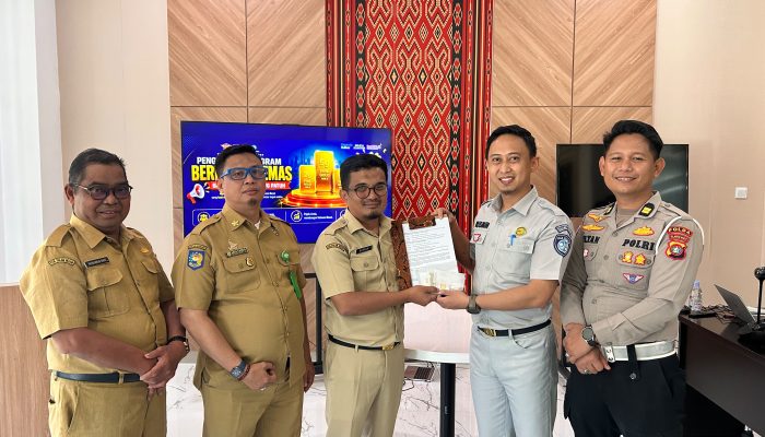 Jasa Raharja Cabang Mamuju Gelar Pengundian Hadiah Emas bagi Wajib Pajak Patuh