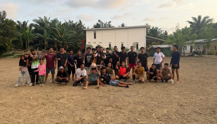 Gotong Royong Warga dan Dukungan PT Letawa Wujudkan Lapangan Sepak Bola Mini di Jengeng Raya